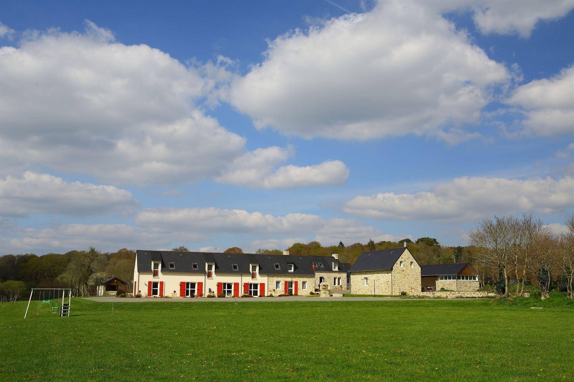 La Ferme De Vur Ven Apartamento Saint-Évarzec Exterior foto